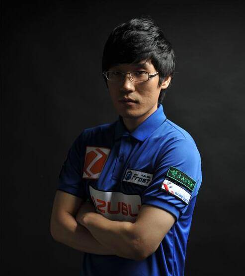 Ning在TL比赛中战术调整，比赛规则变更引发热议！比赛高潮迭起的简单介绍